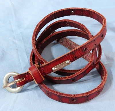 VTG FOSSIL SKINNY LEATHER BELT Brownish Red SILVER BUCKLE Perforated Cut-Outs M - Image 1 of 4