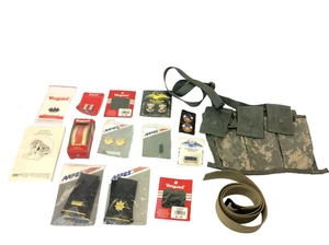 Mixed Military Captain Iraq Campaign Vanguard Medals Pins Pouch Insignias - Picture 1 of 8