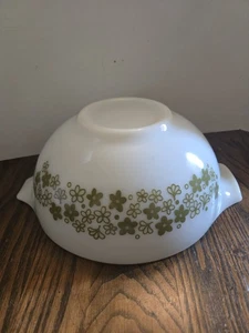 Vintage Pyrex Spring Blossom 2 1/2 Quart Mixing Bowl #443 Crazy Daisy Cinderella - Picture 1 of 7