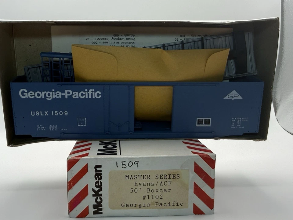 HO McKean Georgia-Pacific 50’ Boxcar USLX 1509 – Master Series Kit - Image 1 of 1