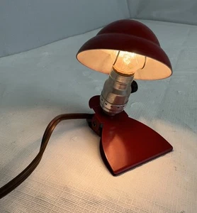 Vintage MCM Art Deco Clip On Nightlight Lamp Reading Light Red Helmet Shade - Picture 1 of 11