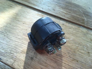 Triumph ST RS Sprint 955i starter motor solonoid relay - Picture 1 of 2