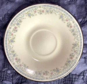 Piattino Lenox Columbine 6" fiori blu vintage USA bordo platino fuori produzione - Foto 1 di 3