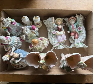 Großes Konvolut Keramik Figuren französische Damen Herren umwerben verziert Rokoko  - Bild 1 von 7