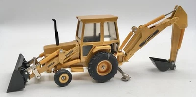 Ford 555A 1996 ERTL cargador retroexcavadora 1/32 como nueva en caja, número de serie Foto 1 de 4