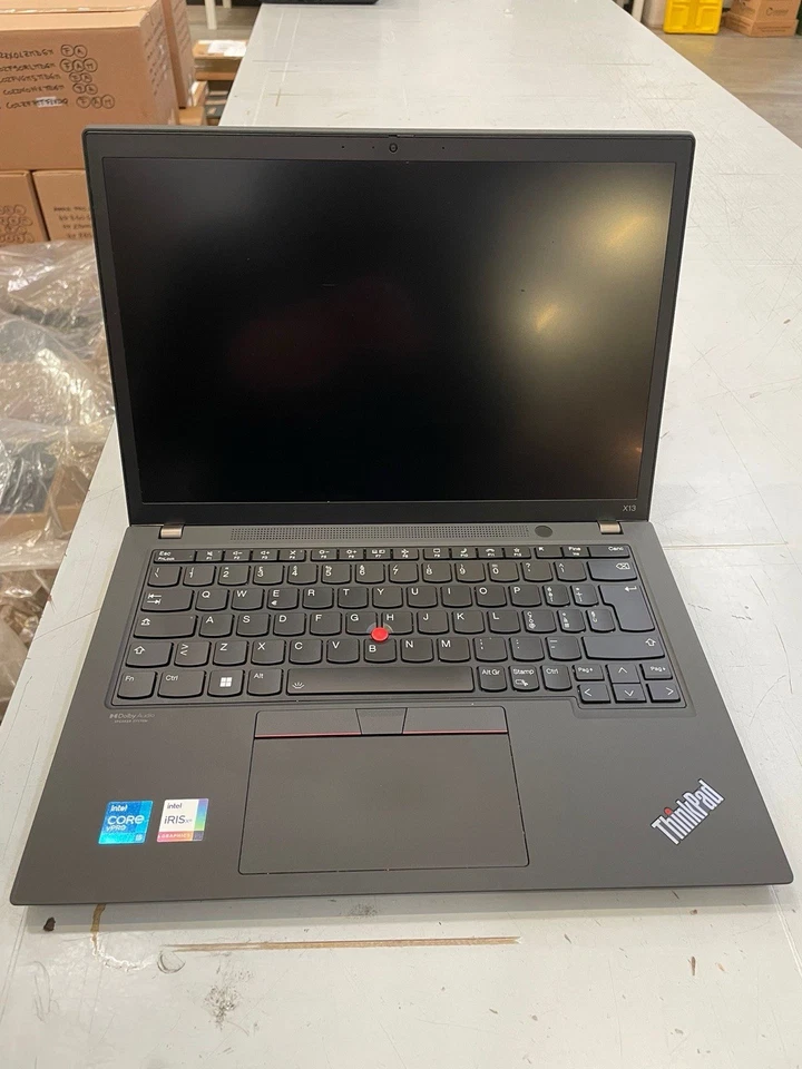 Dell Latitude 5420 Laptop, 14" Core i5 11th Gen, 8GB RAM, 256GB SSD, Windows 11 - Immagine 1 di 1