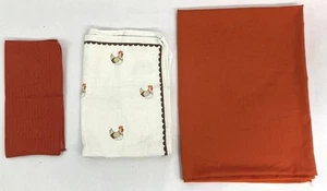 Lot of 3 Kitchen Linens: Microfiber Dishcloth, Rooster Towel, Tablecloth - Picture 1 of 5