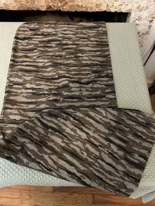 Vintage Camo Bow Case Soft Spencer Sew Shop YKK Zipper 46x19 - Picture 1 of 9