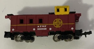 Bachmann N Scale Santa Fe ATSF 999628 Caboose Off Set Window No O/B - Picture 1 of 5