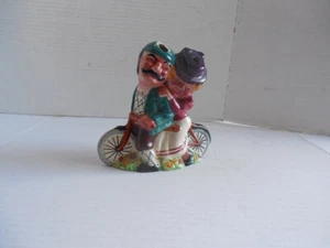 Vintage Daisy Bell bud vase Staffordshire England Pottery Hand Painted 5,5" x 5 - Picture 1 of 7