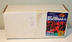 1994 PINNACLE SCORE NFL FOOTBALL -COMPLETE SET #1-330 - cards in plastic sleeves - Picture 1 of 4