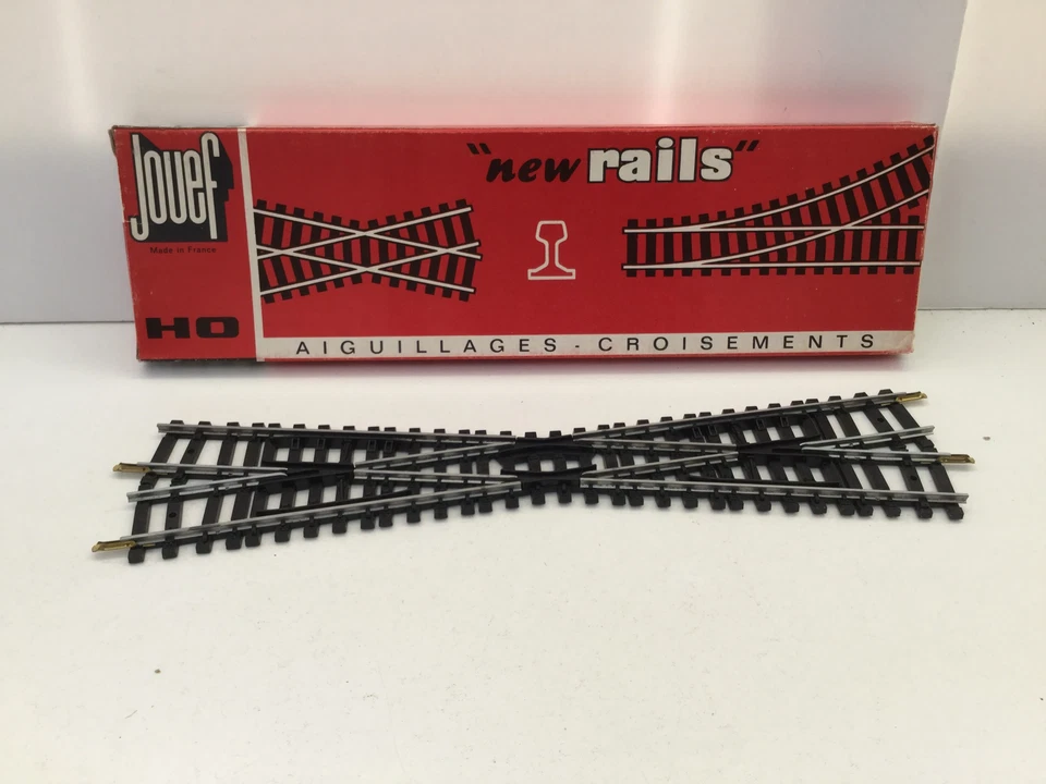 Jouef 4847 HO/OO Gauge 14 Degree Diamond Crossing Steel Rails (247mm)(Code 100 R - Image 1 of 1