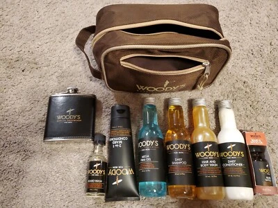 WOODY'S Kit de Acicalamiento de Calidad para Hombres Champú Diario, Acondicionador, Gel, Jabón Corporal+ Foto 1 de 4