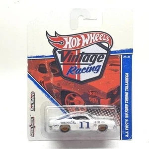 Hot Wheels Vintage Racing A.J. FOYT 's '69 Ford TORINO Talladega #11 - 28/30 - Picture 1 of 4