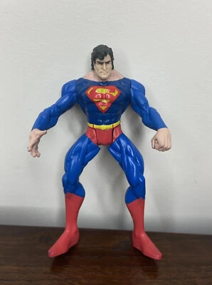 Total Justice Superman Ray Emitter Action Figure 1996 5” Vintage Kenner - Image 1 of 4