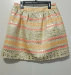 Francesca's Jun & Ivy Pleated Mini Skirt Sz Large Gold Metallic Lined Zip - Picture 1 of 10