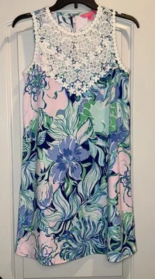 Lilly Pulitzer Nala Soft Floral w/ Lace Party Shift Dress Sz 0 Coastal Vacation - Image 1 of 4
