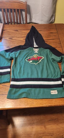 NHL Minnesota Wild  Jersey SWEATSHIRT  HOOD Youth size LARGE Cover
