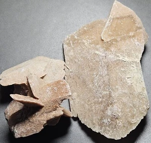 Yeso rosa del desierto x 2 especímenes minerales áspero natural 94,9 gramos Australia del Sur - Imagen 1 de 11