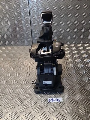 2020 SSANGYONG TIVOLI AUTOMATIC GEAR SELECTOR  - Image 1 of 4