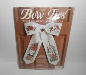 BOW TIES Cross-Stitch Door Decoration WINTER WONDERLAND 08100 - Picture 1 of 2