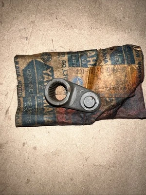 NOS YAMAHA YZ175 TY175 DT175 MX175 125 SHIFT LEVER #3 #401-18151-00-00 A56 - Image 1 of 2