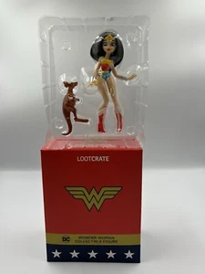 Figura Coleccionable Mujer Maravilla Caja de Botín con Canguro Lootcrate DC NUEVA EN CAJA - Imagen 1 de 9