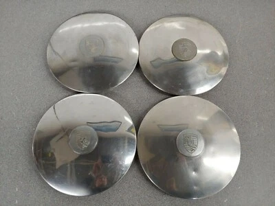 JUEGO DE TAPACUBOS CROMADOS USADOS PORSCHE 356C 356SC 911 912 914-6 CON TAPA CENTRAL NLA 35 Foto 1 de 4