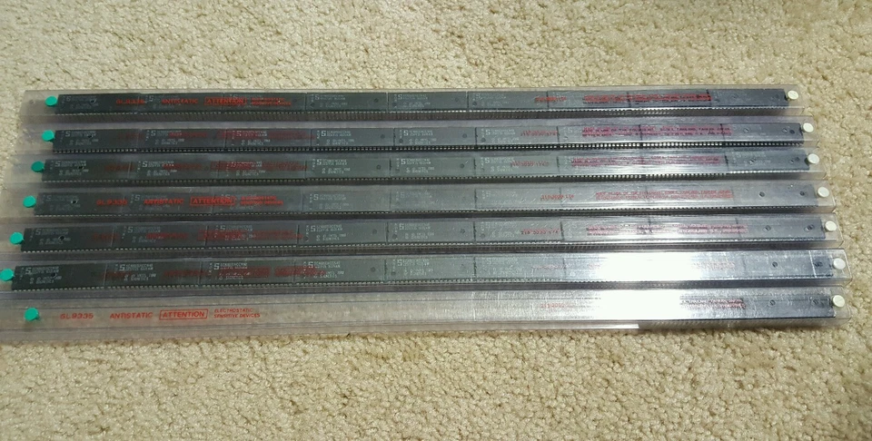 SCN8031HCCN40 8 bit microcontroller intel signetics NOS - Photo 1/3