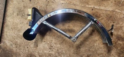 05 USA KINETIC TFR CICLOMOTOR 50CC RUEDA TRASERA GUARDABARROS SCOOTER PARTES LUZ DE FRENO Foto 1 de 4