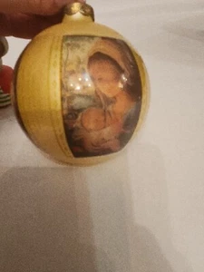 Christmas Glass Ball Ornament Juan Ferrandiz Mother & Child 1980 ANRI Vintage - Picture 1 of 6