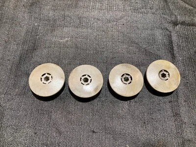 06-10 Cadillac DTS 03-05 Deville 4.8L LD8 Juego de 4 tapones de acceso de culata Foto 1 de 3