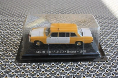 Voiture miniature Altaya Taxi Mercedes 240 D Beyrouth 1970 au 1/43 sous blister - Photo 1/4