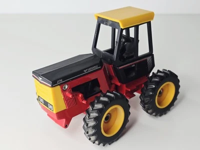 Scale Models - Versatile 276 Tractor - 1:32 Diecast - Missing Part - Image 1 of 4