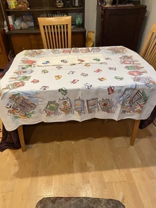 Vintage 50er Jahre handbemalte Tischdecke & 4 Servietten europäisches Motiv EUC Baumwolle MCM - Bild 1 von 14