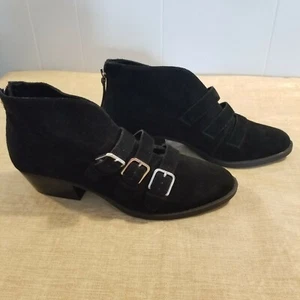 Nine West Womens 8.5 Black Swede Ankle Booties Witchy Gothic Grunge - Picture 1 of 9