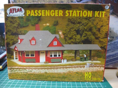 Atlas Passenger Station Kit HO Scale #706 New Old Stock OB - Image 1 of 4