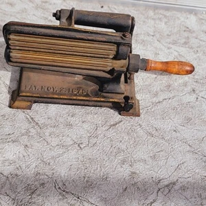 Antique EAGLE CAST IRON FLUTING Pleater Crimper Roller MACHINE - 1875 USA MADE - Picture 1 of 9