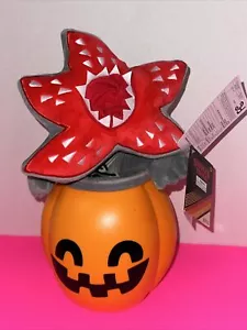 Stranger Things Demogorgon Peluche Animado Calabaza Exclusivo NUEVO Halloween 2023 - Imagen 1 de 24