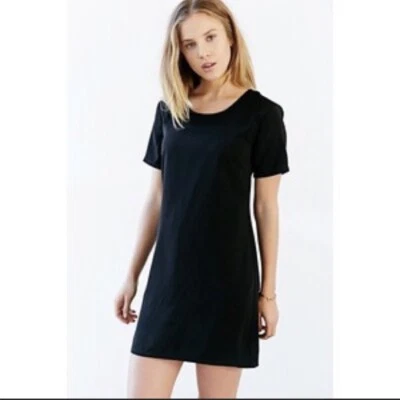 Urban Outfitters Kimchi Azul Negro Vestido Remoto Foto 1 de 4