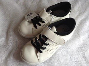 Cat & Jack Size 10 White Thornton Toddler Boy's Lace-Up Shoes - Picture 1 of 5