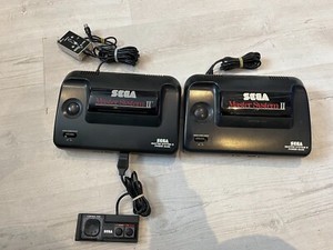 Console SEGA Master System PAL Noire + 4 Jeux - Bon état