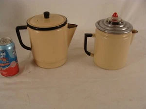 2 cafeteras purcoladoras de granito beige antiguas - Imagen 1 de 9