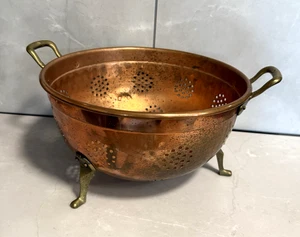 Vintage Mid Century Copper Colander Strainer Brass Handles & Feet 10" MCM - Picture 1 of 7
