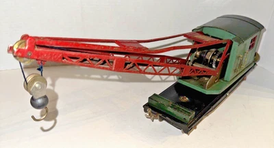 LIONEL PREWAR STANDARD GAUGE 219 OPERATING CRANE CAR - Image 1 of 4