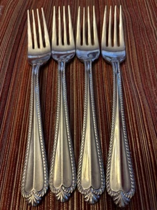 4 Forchette per insalata Hampton Argentieri RENEE posate inox 7" - Foto 1 di 7