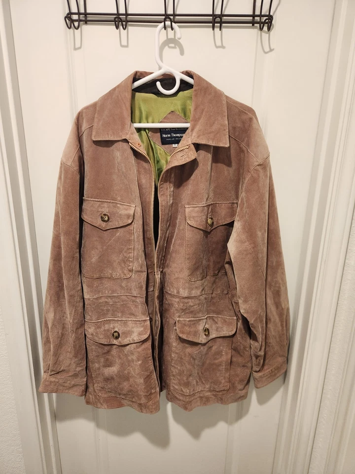 Norm Thompson Vintage Leather green lined Jacket- Men's Size XL. Minor flaw - Image 1 of 4