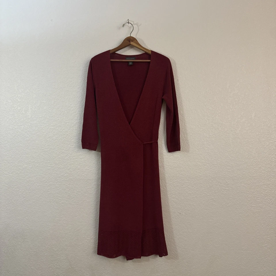 Новый без ЯРЛЫКОВ Banana Republic красный надежном платье Sz Sm 3/4 длины рукав v-образным вырезом, деталь @ подол. - Изображение 1 из 4