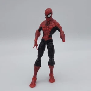 2008 Hasbro Marvel Spider-Man 6" bewegliche Actionfigur schwarz roter Anzug ~ LESEN - Bild 1 von 8