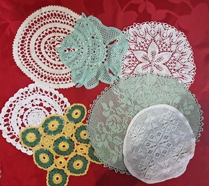 Vintage table doilies Crochet Job Lot Textiles (28023) - Picture 1 of 21